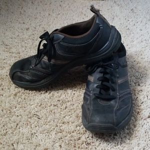 Sketchers shoes